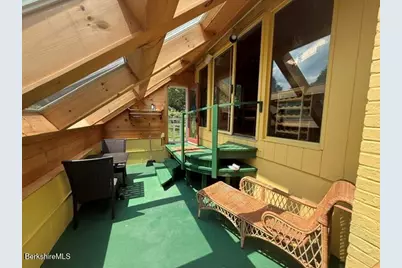 179 Sloan Rd, Williamstown, MA 01267 - Photo 9