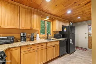 83 Beech Tree Ln, Becket, MA 01223 - Photo 15