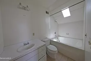200 Old Stockbridge Rd, Stockbridge, MA 01262 - Photo 27