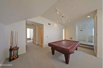 200 Old Stockbridge Rd #VA-6, Stockbridge, MA 01262 - Photo 17