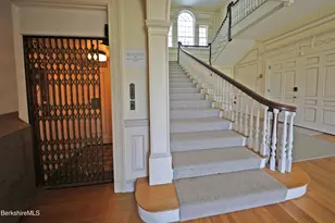 200 Old Stockbridge Rd, Stockbridge, MA 01262 - Photo 5