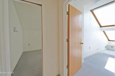 200 Old Stockbridge Rd #VA-6, Stockbridge, MA 01262 - Photo 31