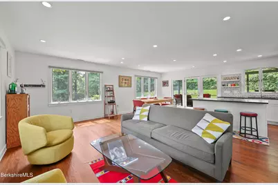 9 Abbey Hill Dr, Great Barrington, MA 01230 - Photo 7