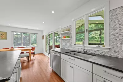 9 Abbey Hill Dr, Great Barrington, MA 01230 - Photo 19