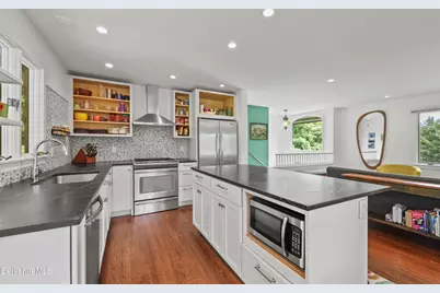 9 Abbey Hill Dr, Great Barrington, MA 01230 - Photo 17