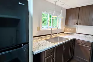 12 Pinnacle Dr, Adams, MA 01220 - Photo 7