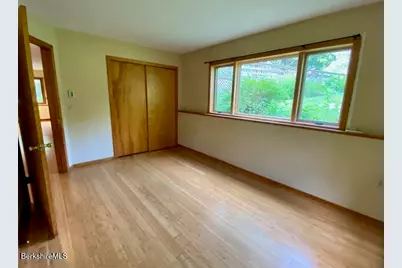9 Forest Row, Great Barrington, MA 01230 - Photo 13