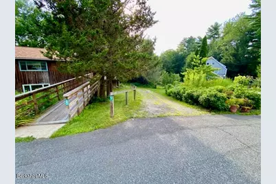 9 Forest Row, Great Barrington, MA 01230 - Photo 21