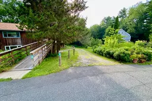 9 Forest Row, Great Barrington, MA 01230 - Photo 21