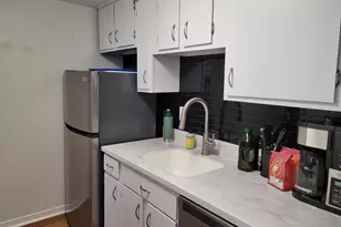 81 Dartmouth St, Pittsfield, MA 01201 - Photo 9
