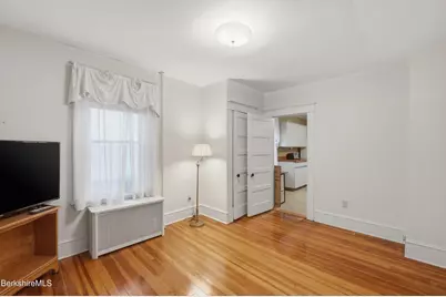 1228 East St, Pittsfield, MA 01201 - Photo 7