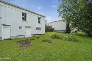 1228 East St, Pittsfield, MA 01201 - Photo 33
