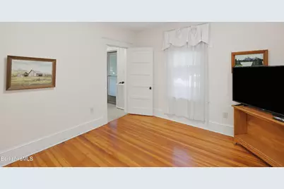 1228 East St, Pittsfield, MA 01201 - Photo 9