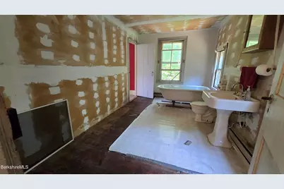 184 White Mills Rd, Chatham, NY 12037 - Photo 21