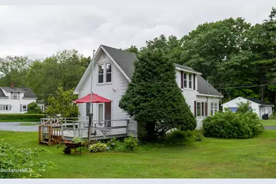 61 Sheffield St, Pittsfield, MA 01201 - Photo 3
