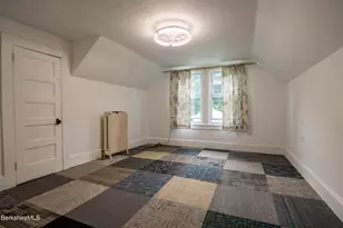 61 Sheffield St, Pittsfield, MA 01201 - Photo 23