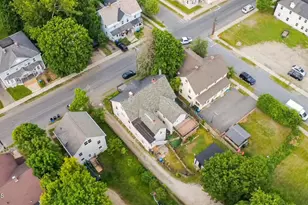 98 Lincoln St, Pittsfield, MA 01201 - Photo 3