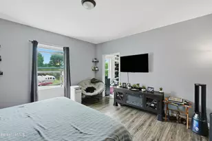 158-160 Linden St, Pittsfield, MA 01201 - Photo 19