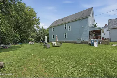 158-160 Linden St, Pittsfield, MA 01201 - Photo 5