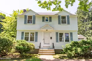 85 Somerset Ave, Pittsfield, MA 01201 - Photo 3