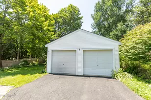 85 Somerset Ave, Pittsfield, MA 01201 - Photo 29