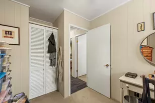 46 Linden Ln, Hinsdale, MA 01235 - Photo 31