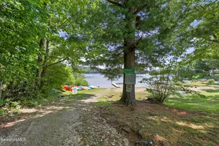 46 Linden Ln, Hinsdale, MA 01235 - Photo 37