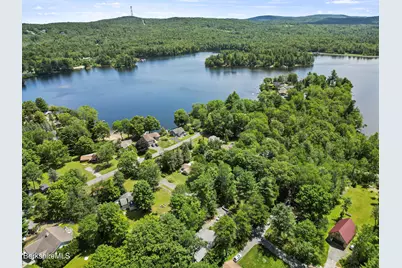 46 Linden Ln, Hinsdale, MA 01235 - Photo 43