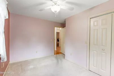 6 Kara Dr, Pittsfield, MA 01201 - Photo 29