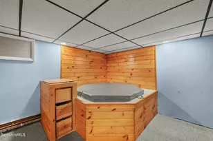 16 North St, North Adams, MA 01247 - Photo 33