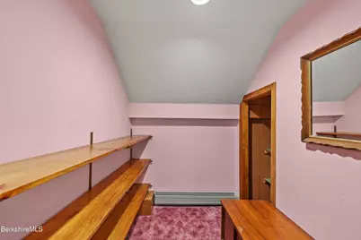 16 North St, North Adams, MA 01247 - Photo 29