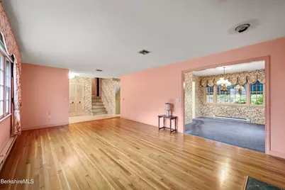 51 Patricia Ave, Dalton, MA 01226 - Photo 9