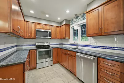 51 Patricia Ave, Dalton, MA 01226 - Photo 13
