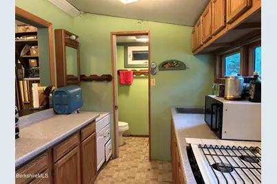 26 Bear Hill Rd, Hinsdale, MA 01235 - Photo 17