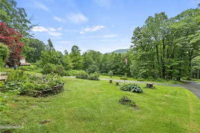 2519 Hancock Rd, Hancock, MA 01237 - Photo 33