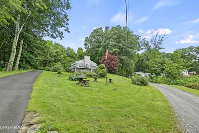 2519 Hancock Rd, Hancock, MA 01237 - Photo 5