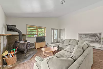451 Williamstown Rd, Lanesborough, MA 01237 - Photo 7