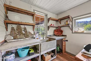 451 Williamstown Rd, Lanesborough, MA 01237 - Photo 17