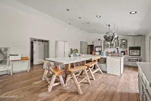 451 Williamstown Rd, Lanesborough, MA 01237 - Photo 9