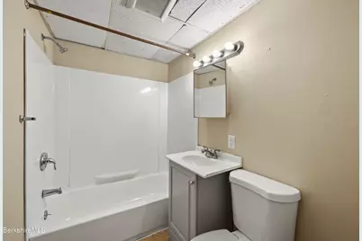 110-118 Lincoln St, Pittsfield, MA 01201 - Photo 29