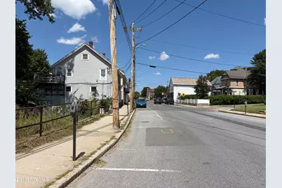 58 Summer St, Adams, MA 01220 - Photo 9