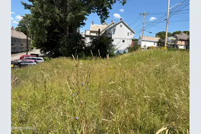 58 Summer St, Adams, MA 01220 - Photo 5