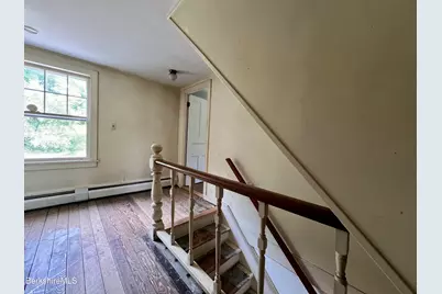 5 Apple St, Stockbridge, MA 01262 - Photo 17