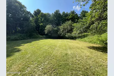 5 Apple St, Stockbridge, MA 01262 - Photo 3