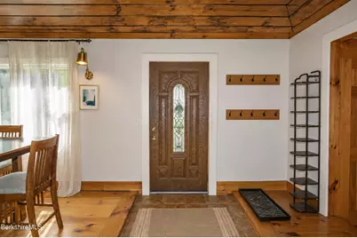 28 National St, Lanesborough, MA 01237 - Photo 5
