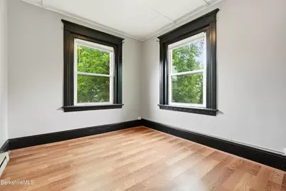 53 Orchard St, Pittsfield, MA 01201 - Photo 31