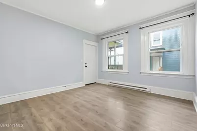 53 Orchard St, Pittsfield, MA 01201 - Photo 7