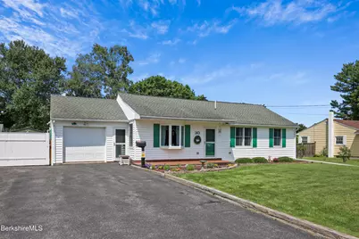 30 Joan Dr, Pittsfield, MA 01201 - Photo 37