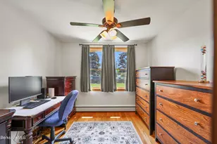30 Joan Dr, Pittsfield, MA 01201 - Photo 17