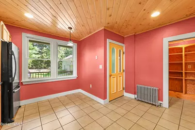 10 Summer St, Adams, MA 01220 - Photo 27